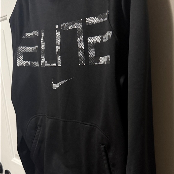 🏀 Nike Dri-FIT Elite Hoodie | S | Black Snakeskin Print 🖤 - Picture 3 of 5